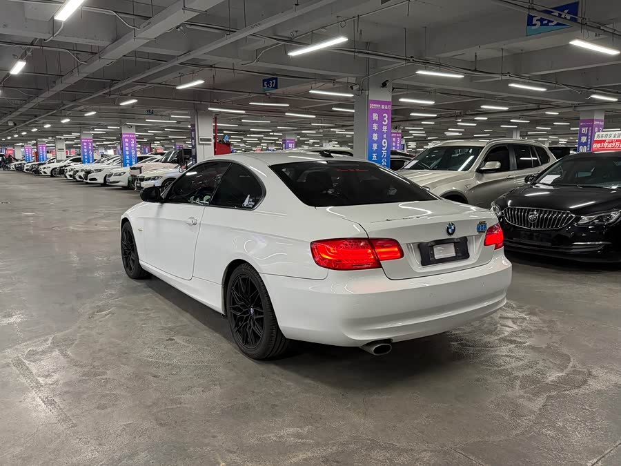 BMW 3 Series (Imported) 2010 car image #5