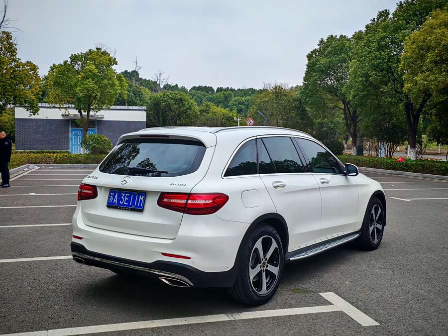 Mercedes-Benz GLC Class 2018 صورة سيارة #5