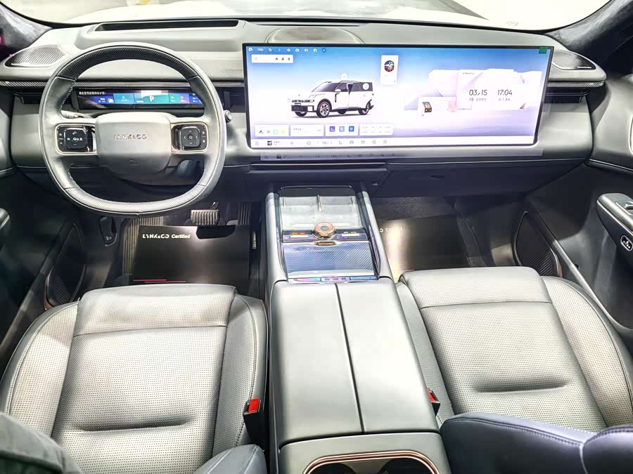 Lynk & Co 900 2025 car image #5