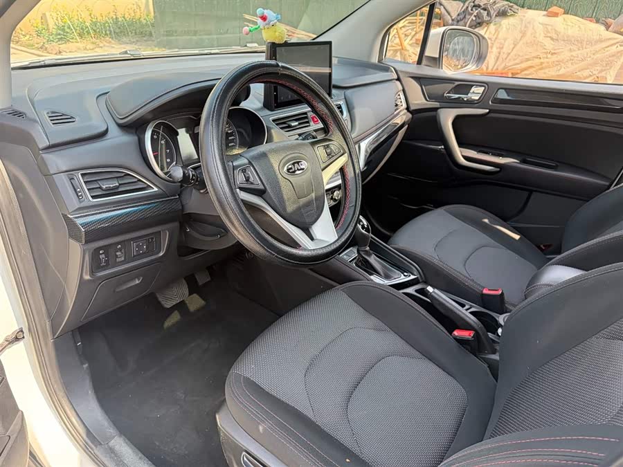 JAC 2018 imagem de carro #5