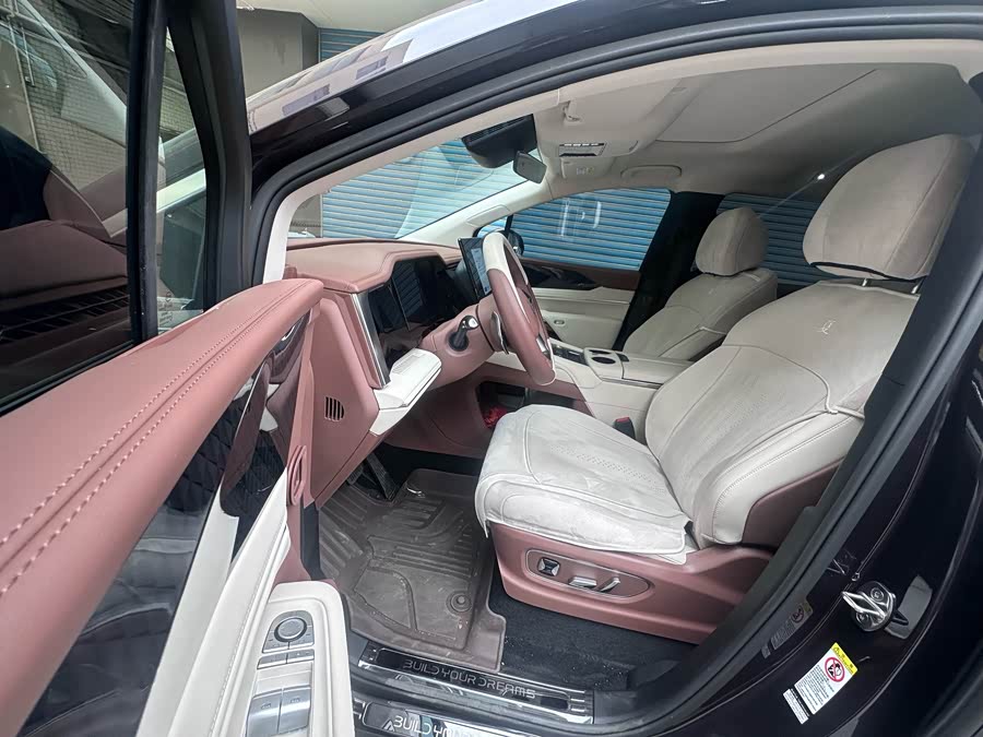 BYD Xia 2025 car image #5