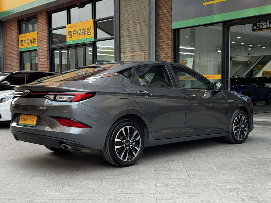 JAC 2020 car image #5