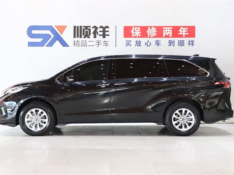 Toyota Granvia 2025 car image #5