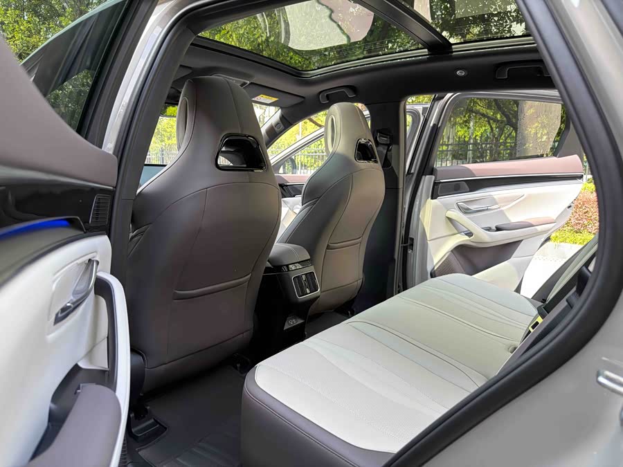 BYD Song Plus New Energy 2025 car image #5