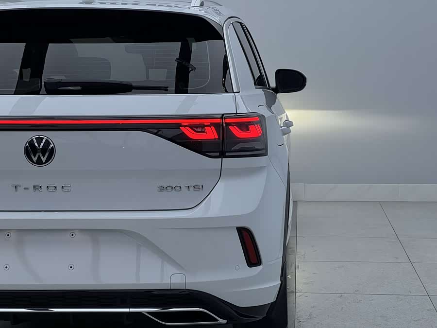 Volkswagen T-Roc 2024 #5 Volkswagen T-Roc 2024 car image #5