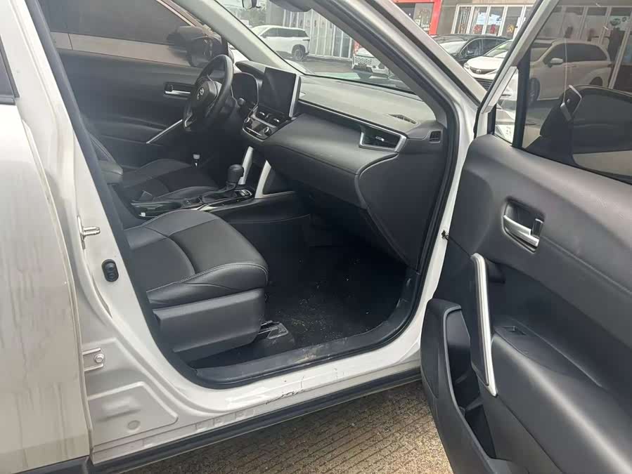 Toyota Frontlander 2022 car image #5