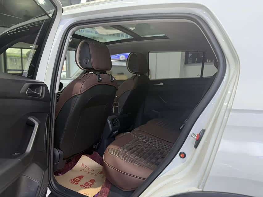 Volkswagen Tacqua 2021 car image #5