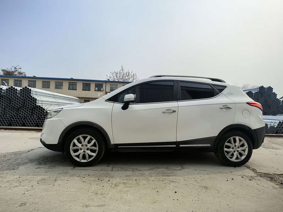 JAC 2015 imagem de carro #5