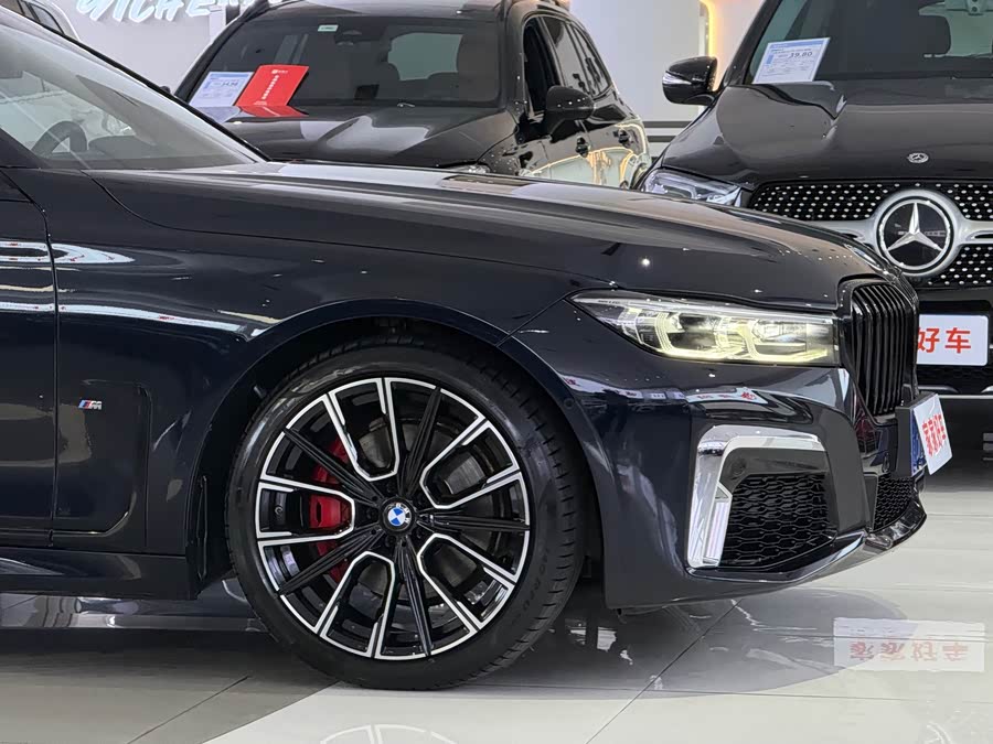 BMW 7 Series 2020 car image #5