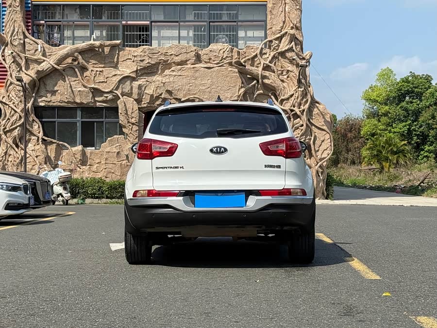 Kia Sportage R 2014 car image #5