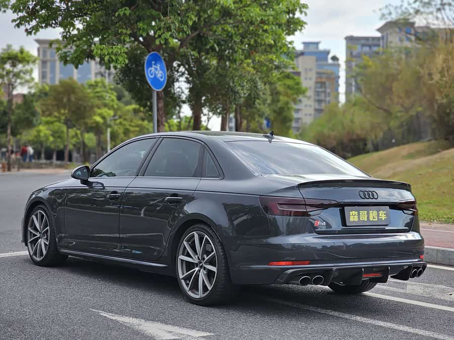 Audi S4 2019 imagem de carro #5