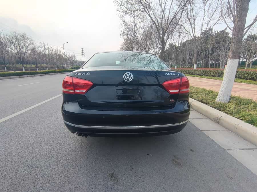 Volkswagen Passat 2013 car image #5