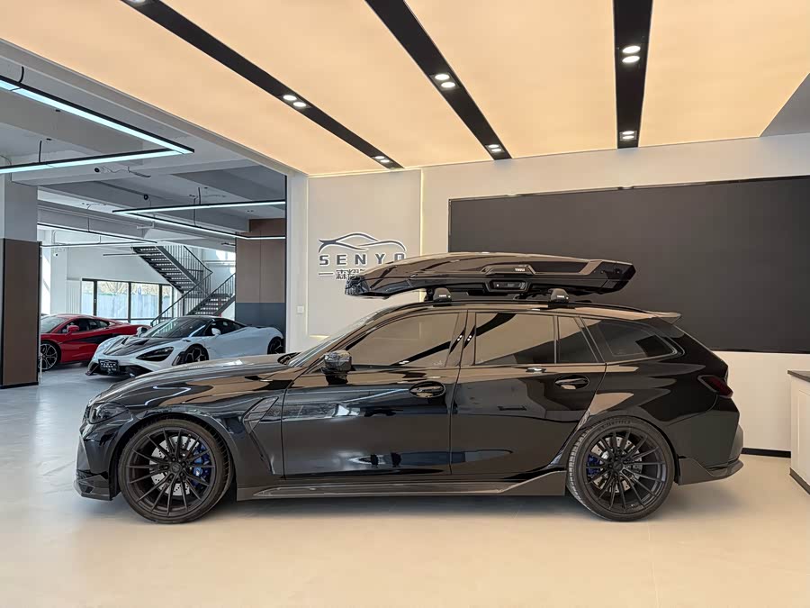 BMW M3 2025 imagem de carro #5