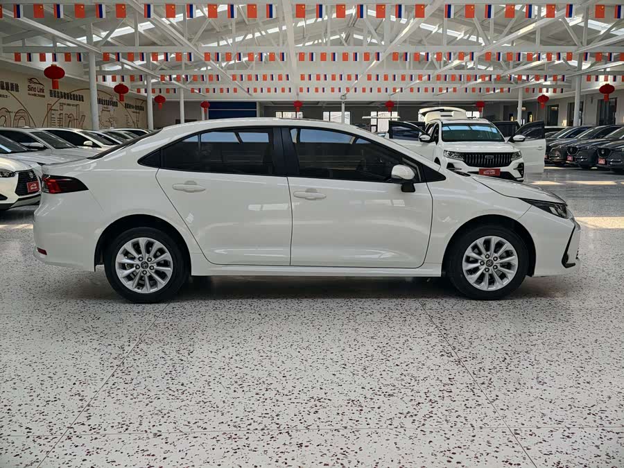 Toyota Corolla 2017 car image #5