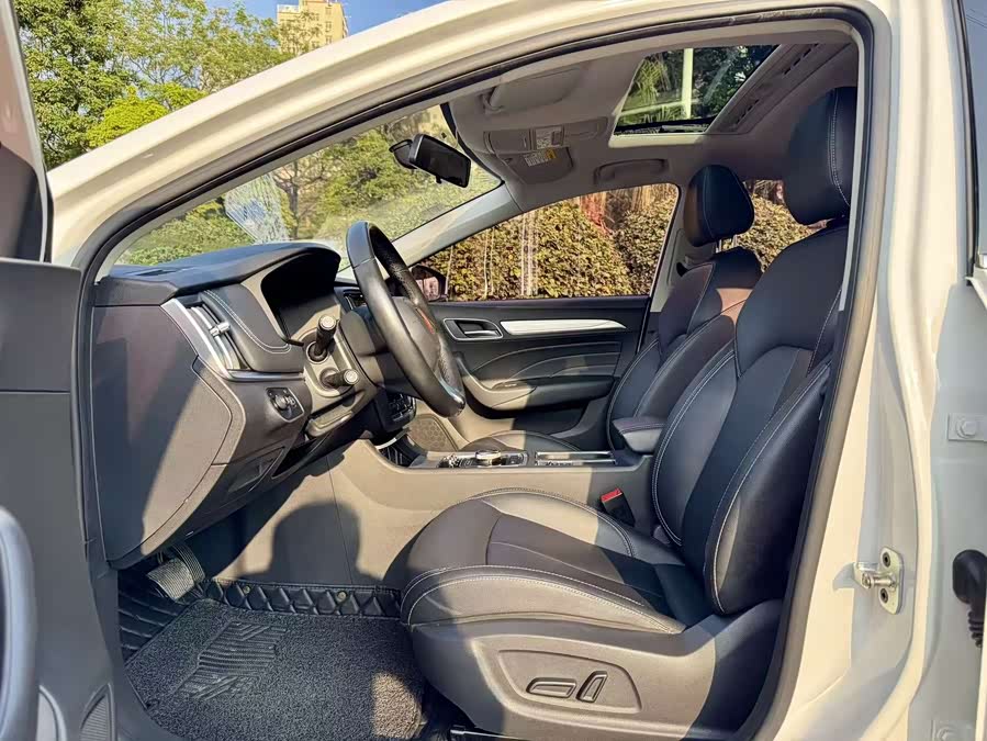 Roewe i6 New Energy 2018 car image #5