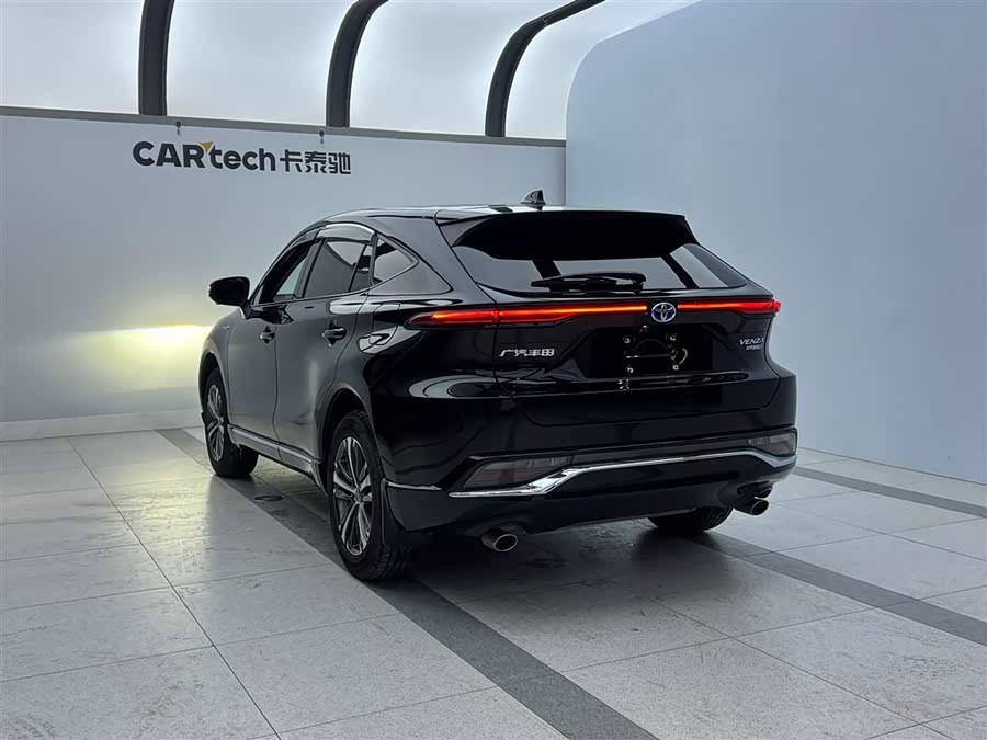 Toyota Venza 2023 car image #5