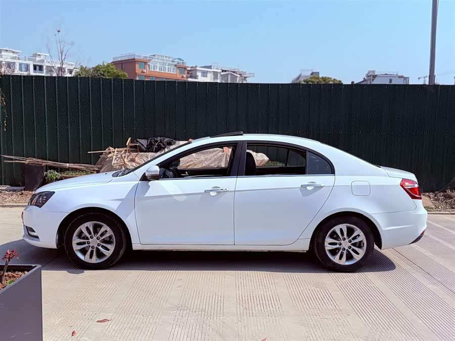 GEELY Emgrand 2016 #5 GEELY Emgrand 2016 car image #5