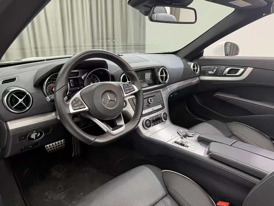 Mercedes-Benz SL Class 2017 car image #5