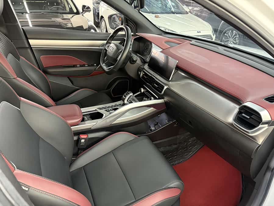 GEELY Coolray 2020 #5 GEELY Coolray 2020 car image #5