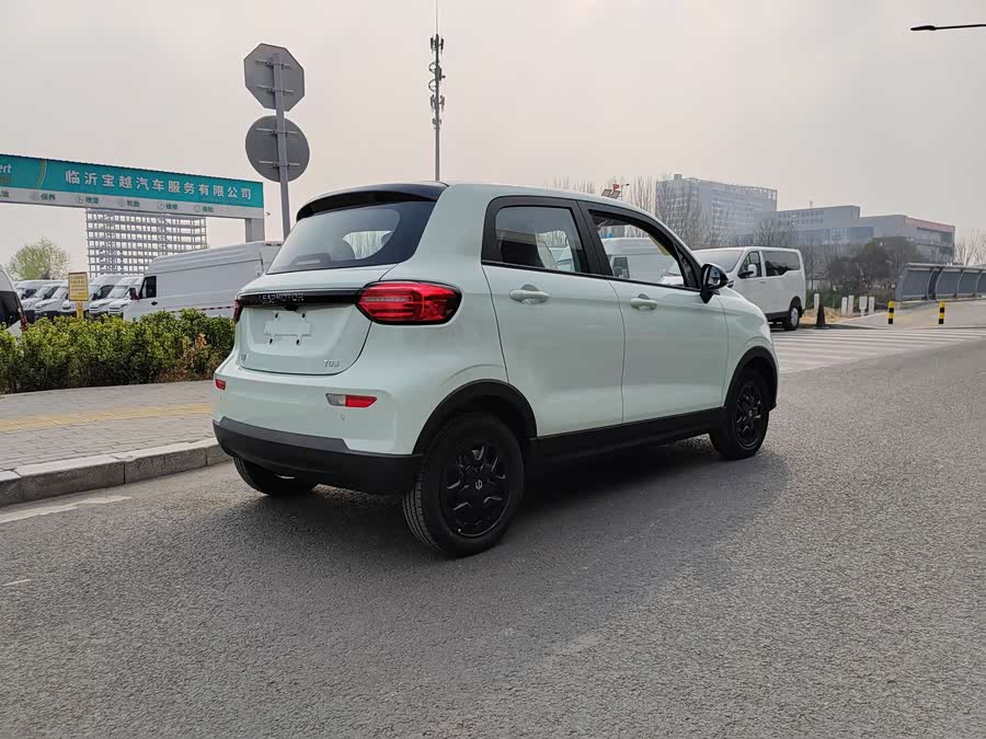 零跑汽车 零跑T03 汽车图片 #5
