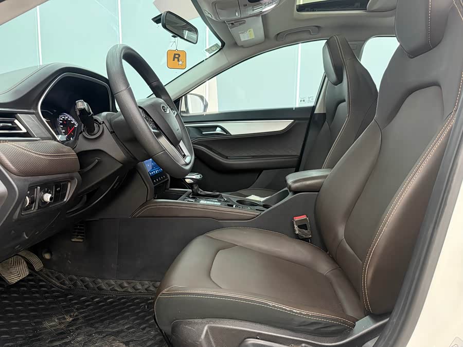 JAC 2020 car image #5