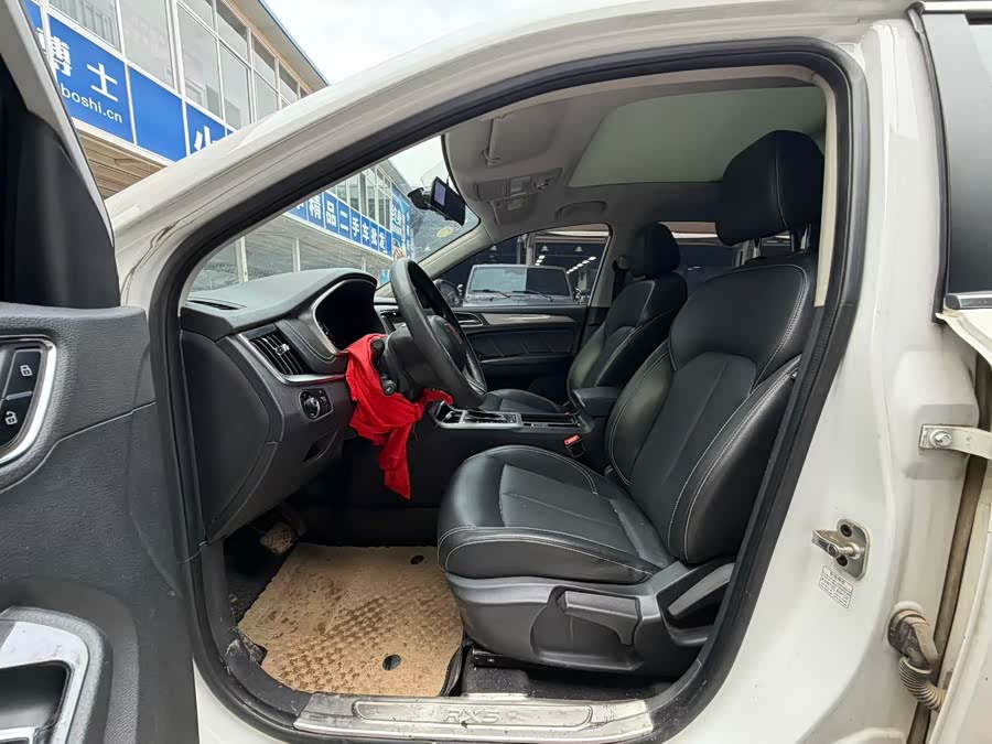 Roewe RX5 2018 изображение автомобиля #5