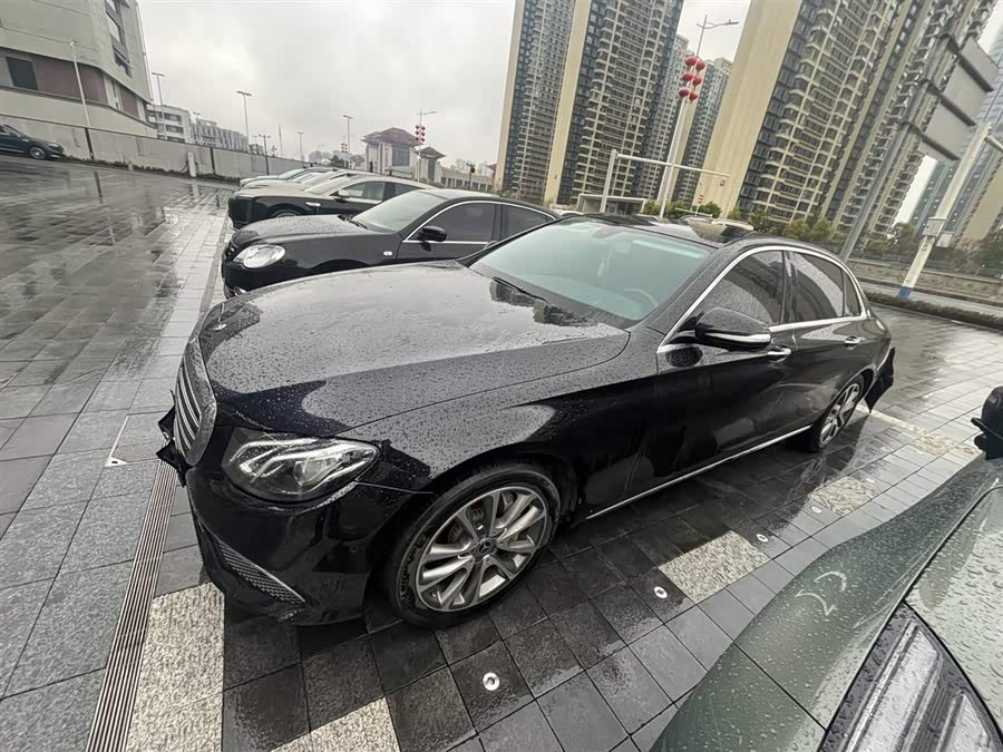 Mercedes-Benz E Class 2018 car image #5