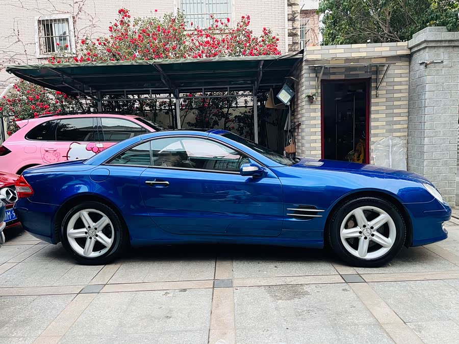 Mercedes-Benz SL Class 2007 car image #5