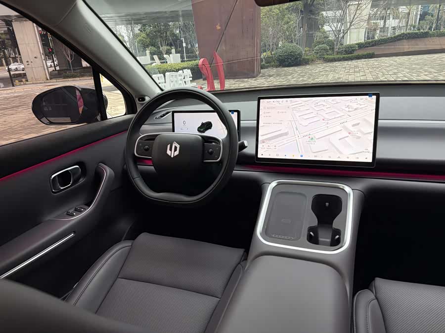 零跑汽车 零跑C16 2025 汽车图片 #5