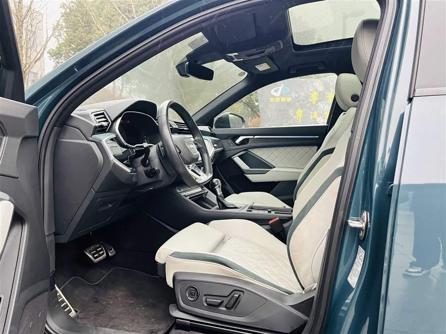 Audi Q3 Sportback 2023 изображение автомобиля #5