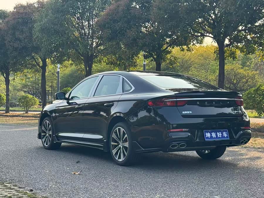 GEELY Preface 2025 изображение автомобиля #5