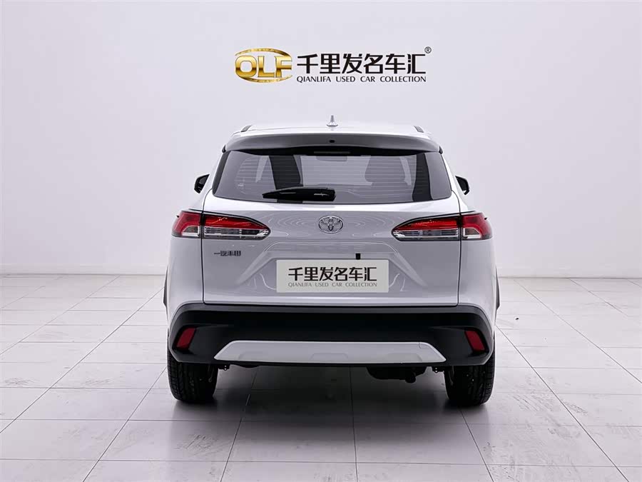 Toyota Corolla Cross 2025 immagine di auto #5