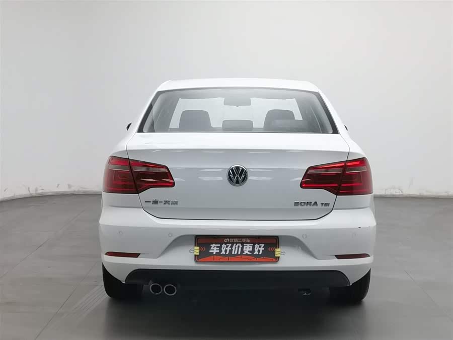 Volkswagen Bora 2013 car image #5