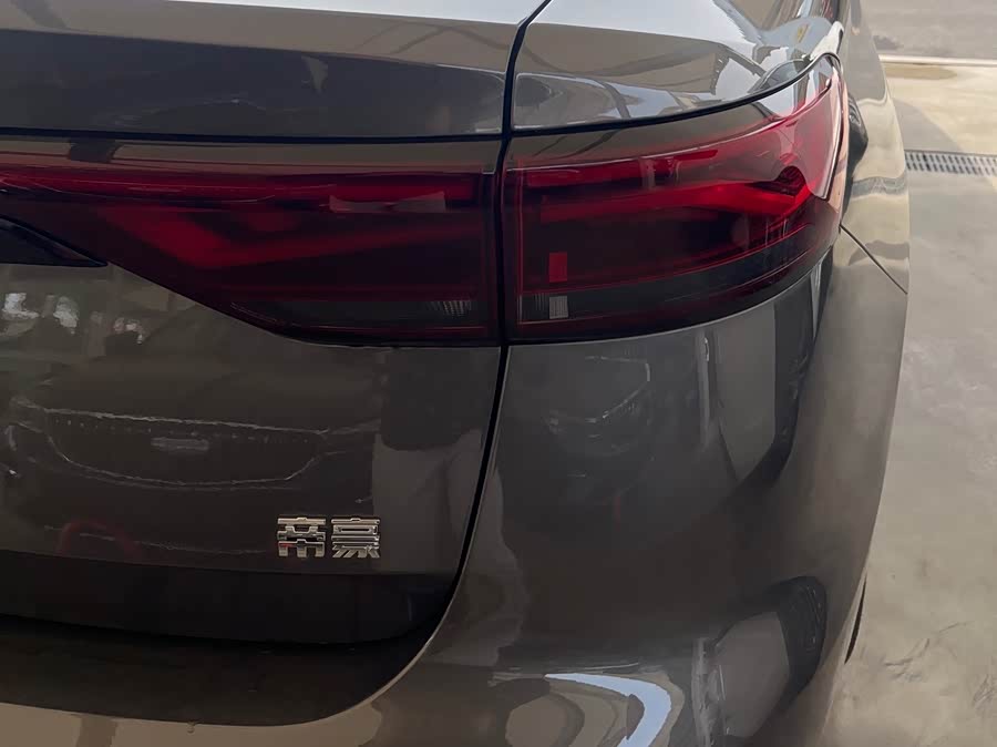 GEELY Emgrand 2026 car image #5