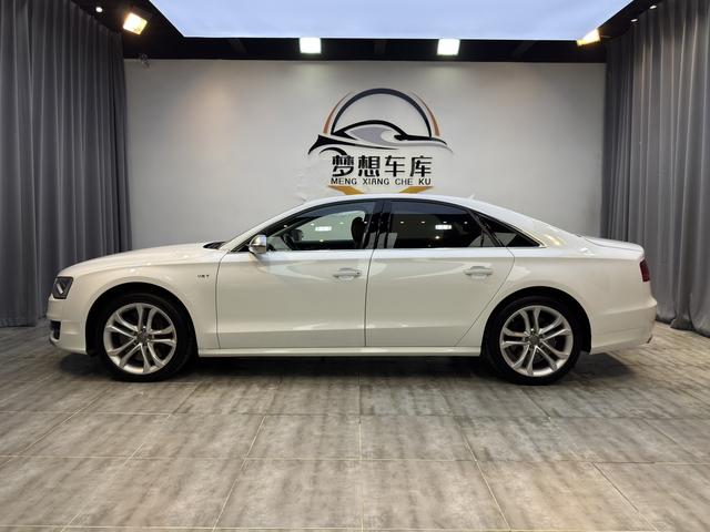 Audi S8 2014 immagine di auto #5