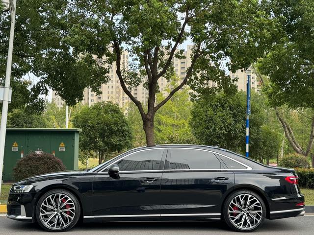 Audi S8 2022 #5 Audi S8 2022 car image #5