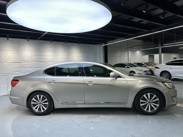 Kia Cadenza 2013 car image #5