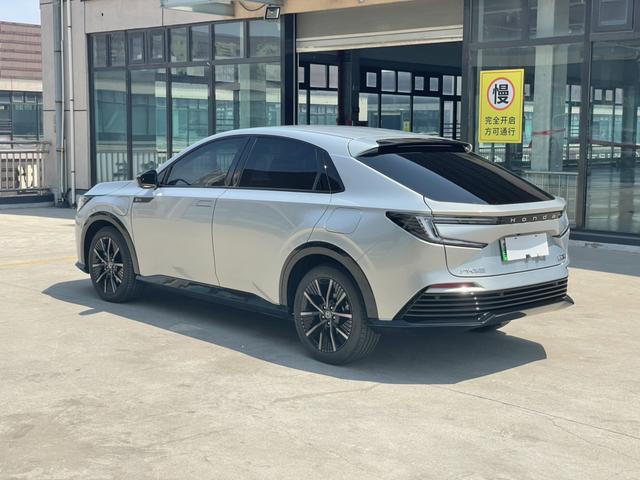 Honda e:NP2 2024 immagine di auto #5