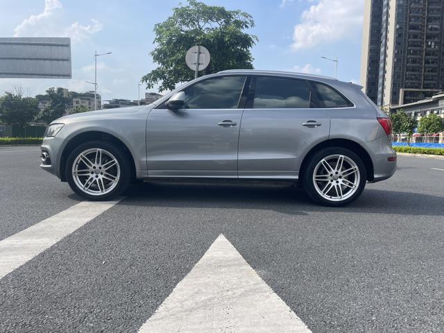 Audi Q5 (Imported) 2010 #5 Audi Q5 (Imported) 2010 car image #5