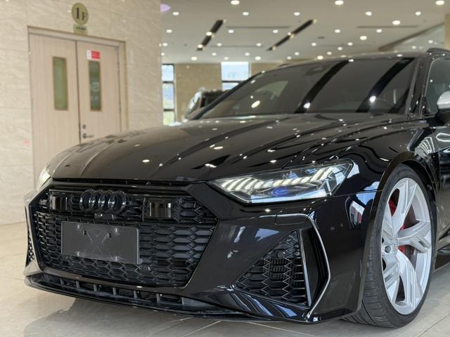 Audi RS 6 2021 car image #5