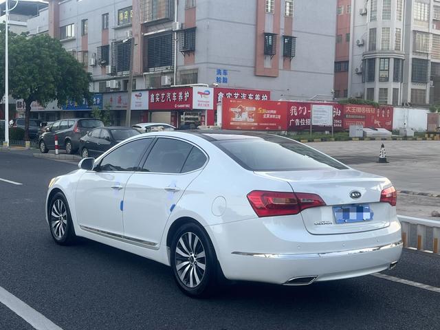 Kia Cadenza 2014 car image #5