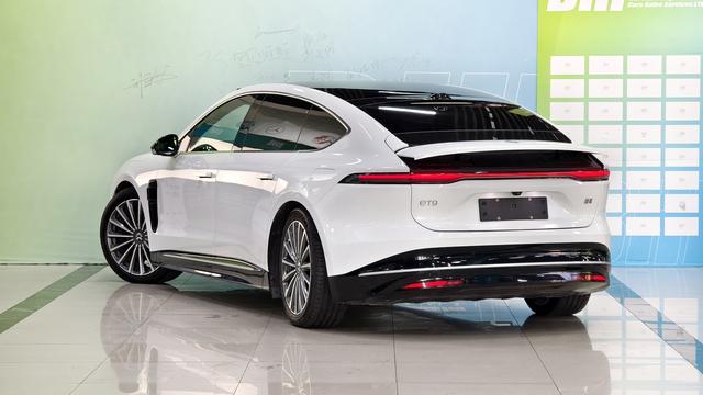 NIO ET9 2024 image de voiture #5