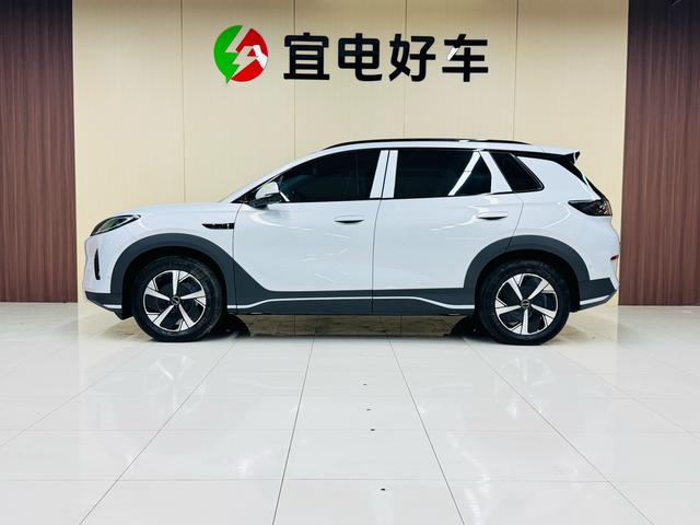 BYD Sea Lion 05 EV 2025 car image #5