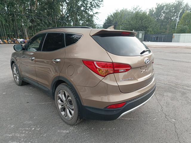 Hyundai Santa Fe (Imported) 2013 imagem de carro #5