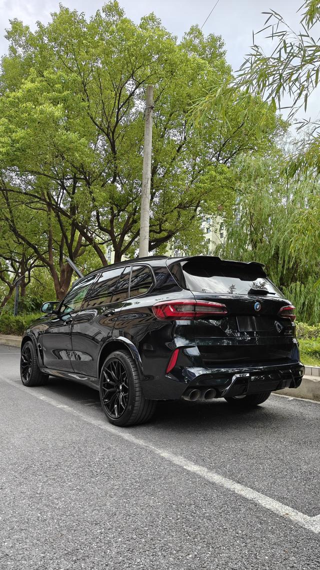 BMW X5 M 2021 #5 BMW X5 M 2021 car image #5