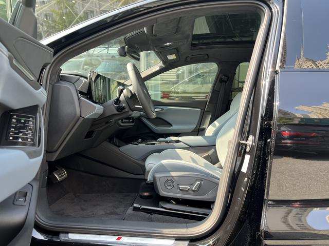 Audi Q6L Sportback e-tron 2025 car image #5