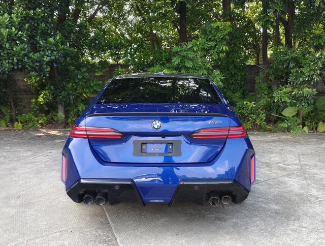 BMW M5 New Energy #5 BMW M5 New Energy صورة سيارة #5