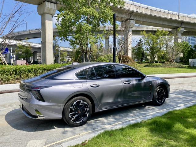 HongQi H6 2023 car image #5