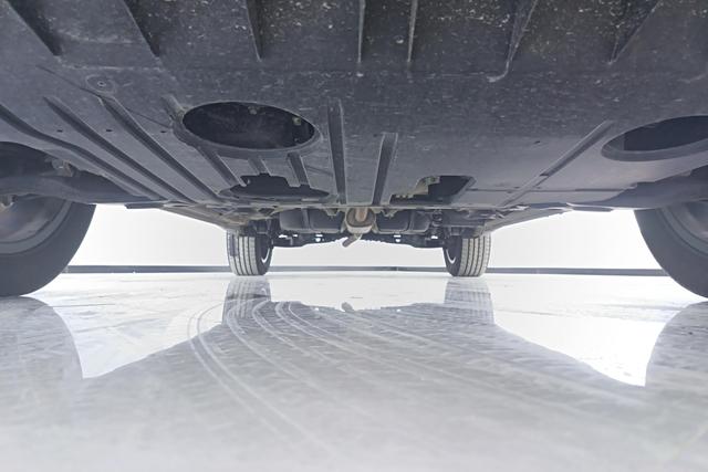 GEELY OkavangoPRO 2024 car image #5