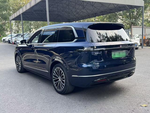 Deepal S09 2025 #5 Deepal S09 2025 car image #5